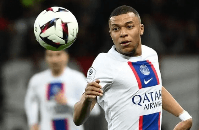 包含姆巴佩赛事官方发布大胜新规，勇士争议不断！的词条